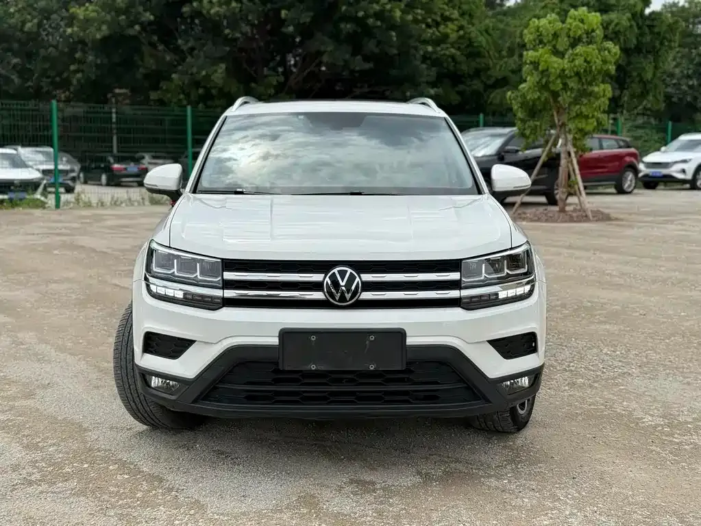 Volkswagen Tharu — фото 10