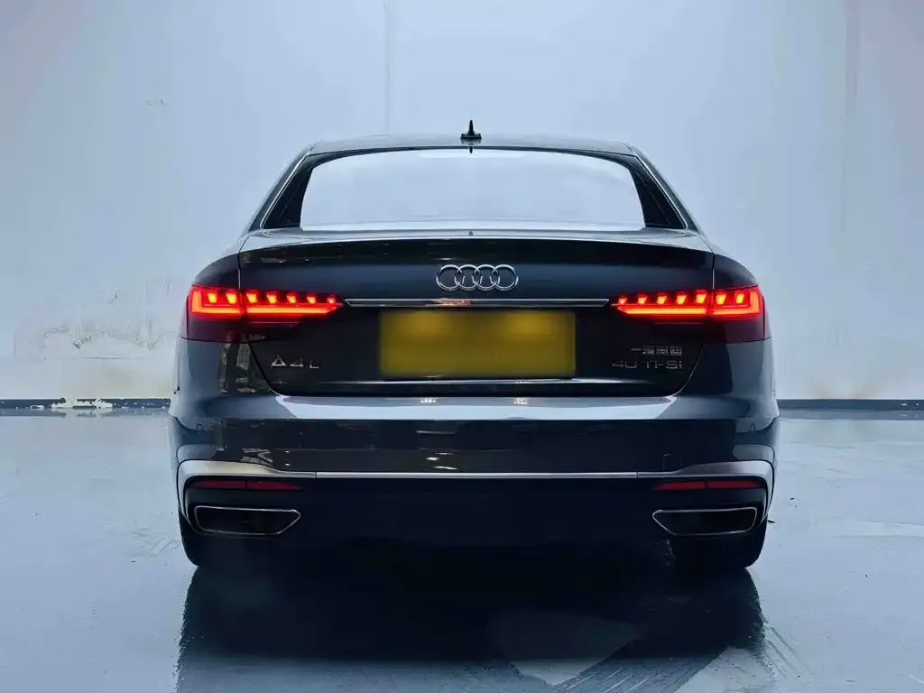 Audi A4L — фото 4