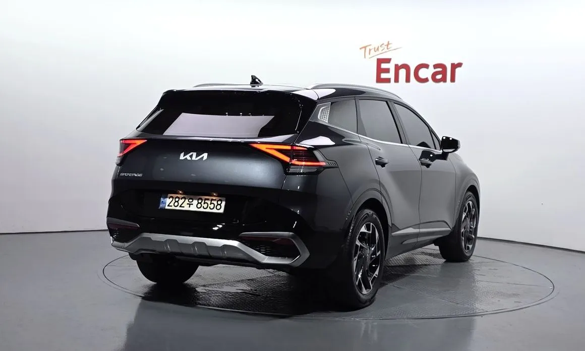 Kia Sportage — фото 10