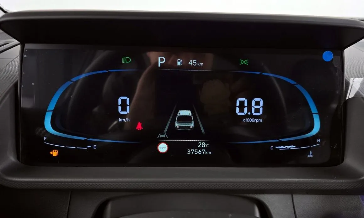 Hyundai Casper 2023 из KR, фото 2