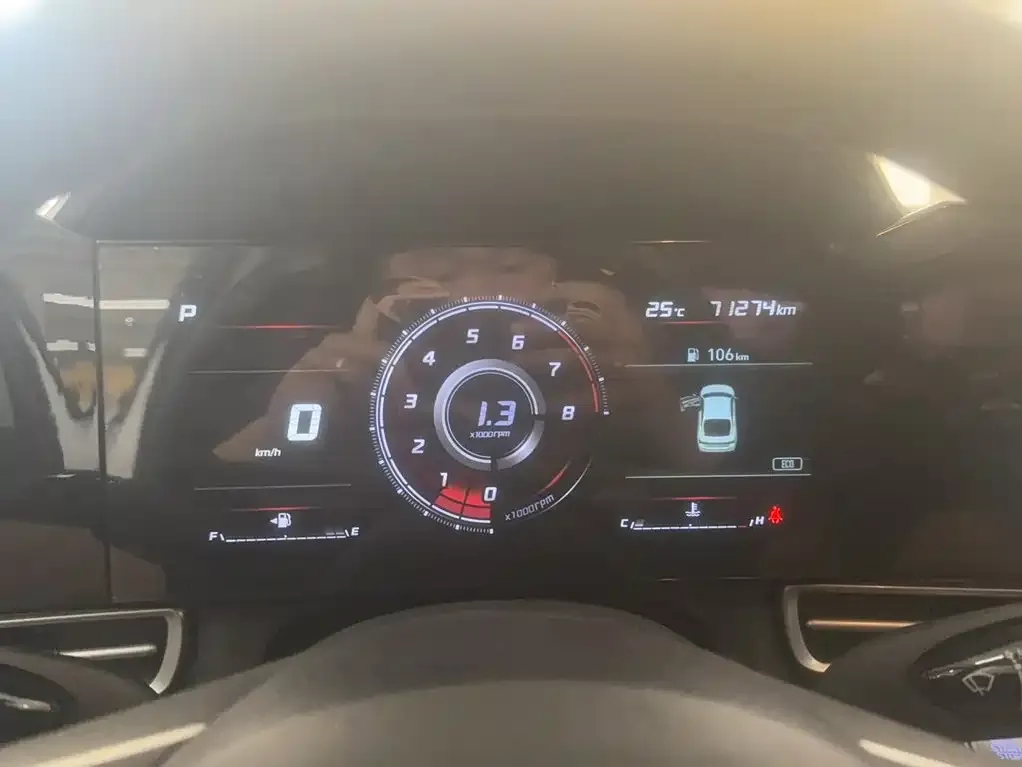 Hyundai Elantra 2023 из CN, фото 4