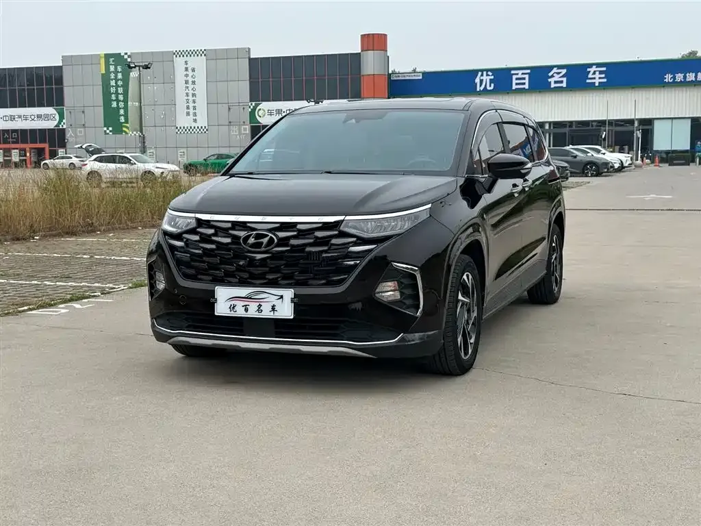 Hyundai Custo — фото 1