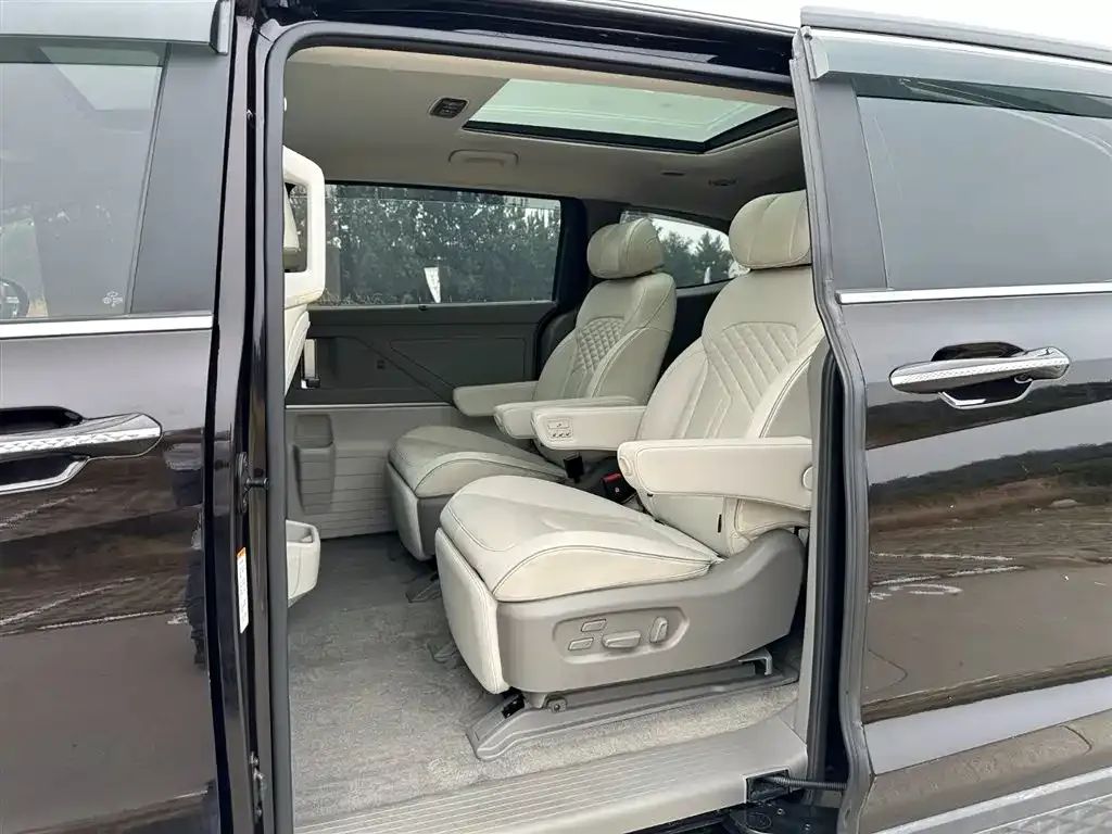 Hyundai Custo — фото 4