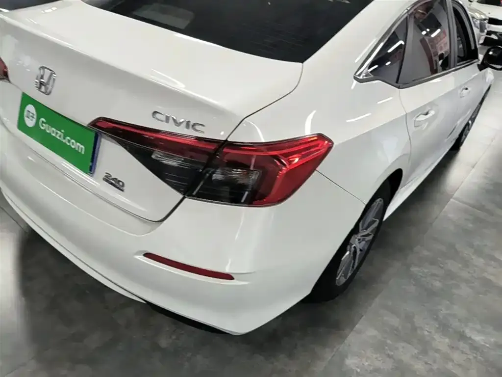 Honda Civic — фото 2