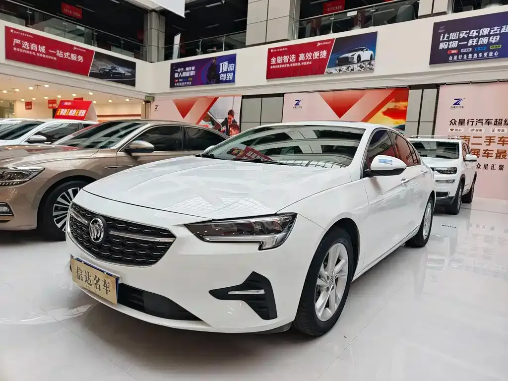 Buick Regal — фото 1