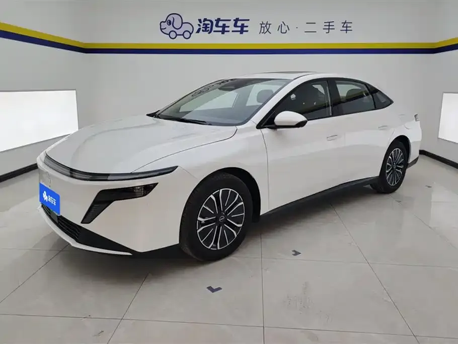 Nissan N6