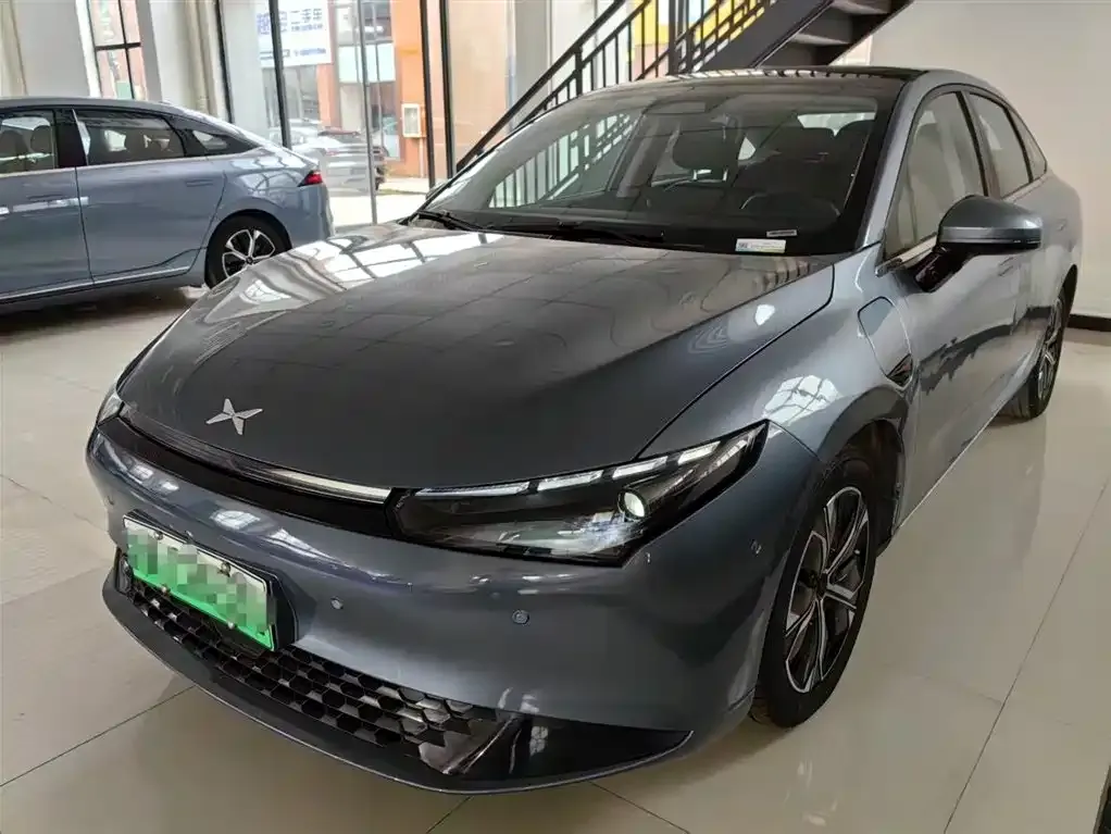 XPeng P5