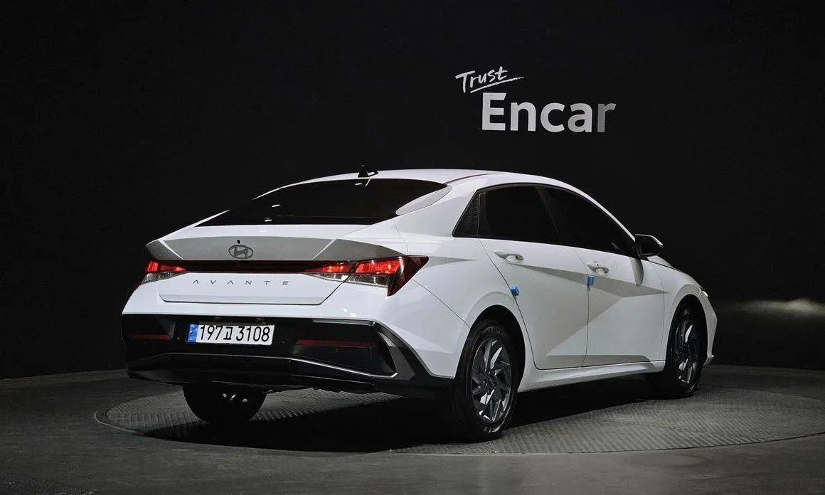 Hyundai AVANTE — фото 7