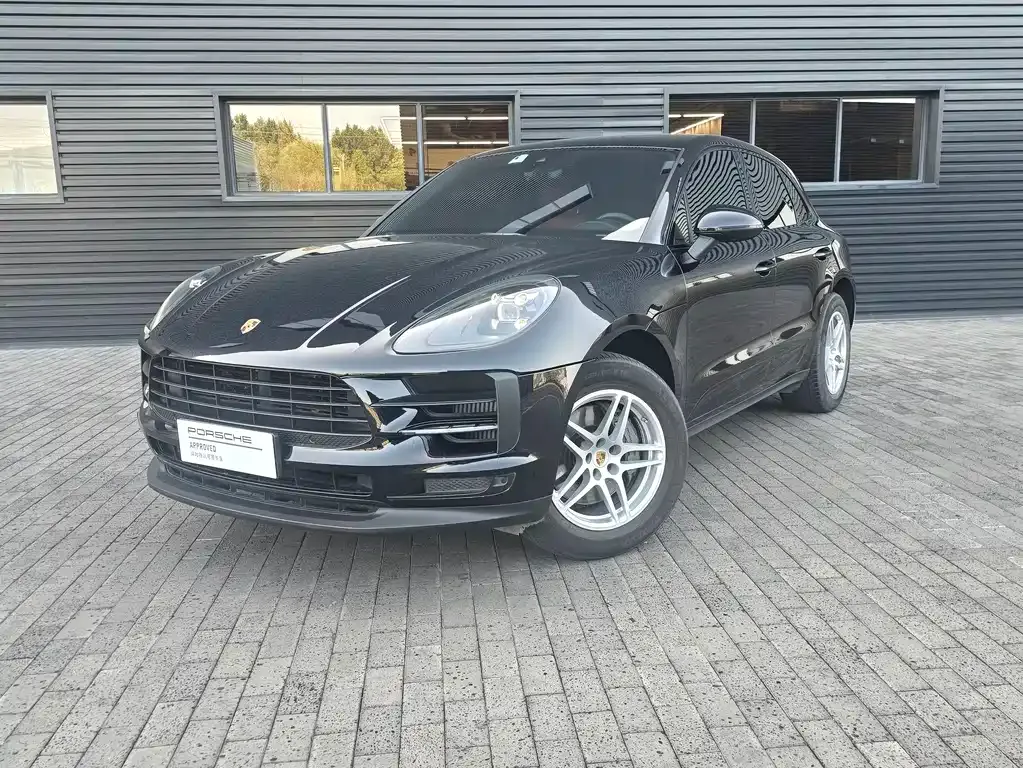 Porsche Macan — фото 1