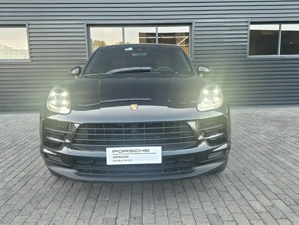 Porsche Macan — фото 10