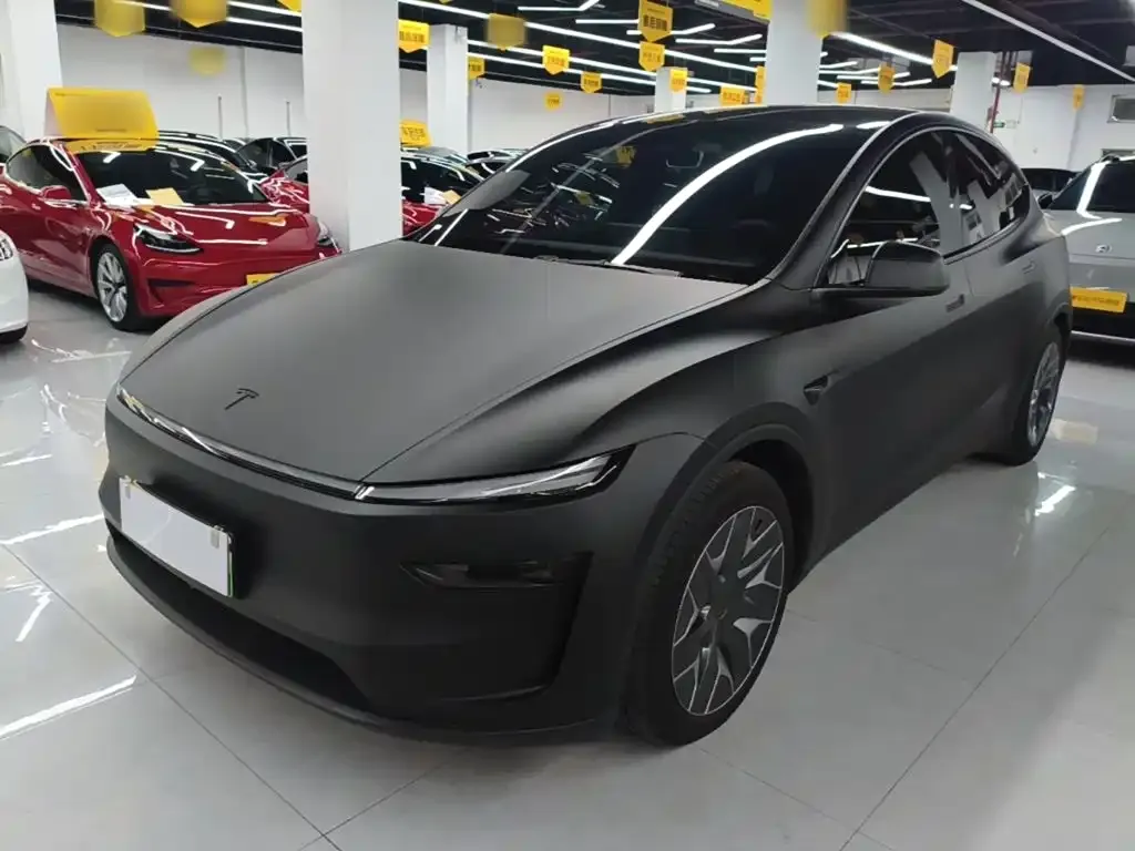 Tesla Model Y L