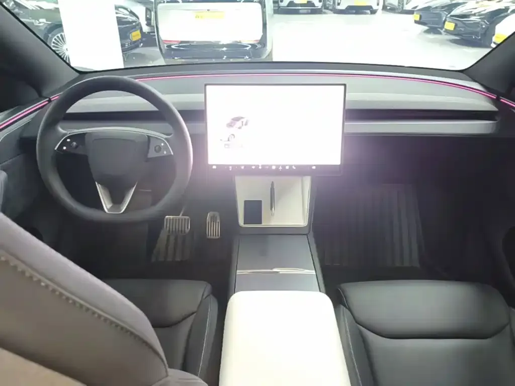 Tesla Model Y L 2025 из CN, фото 10