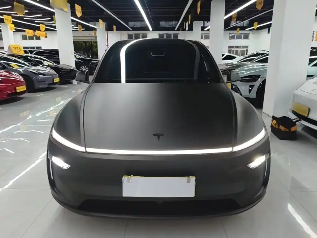 Tesla Model Y L 2025 из CN, фото 2