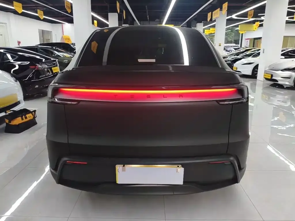 Tesla Model Y L 2025 из CN, фото 9
