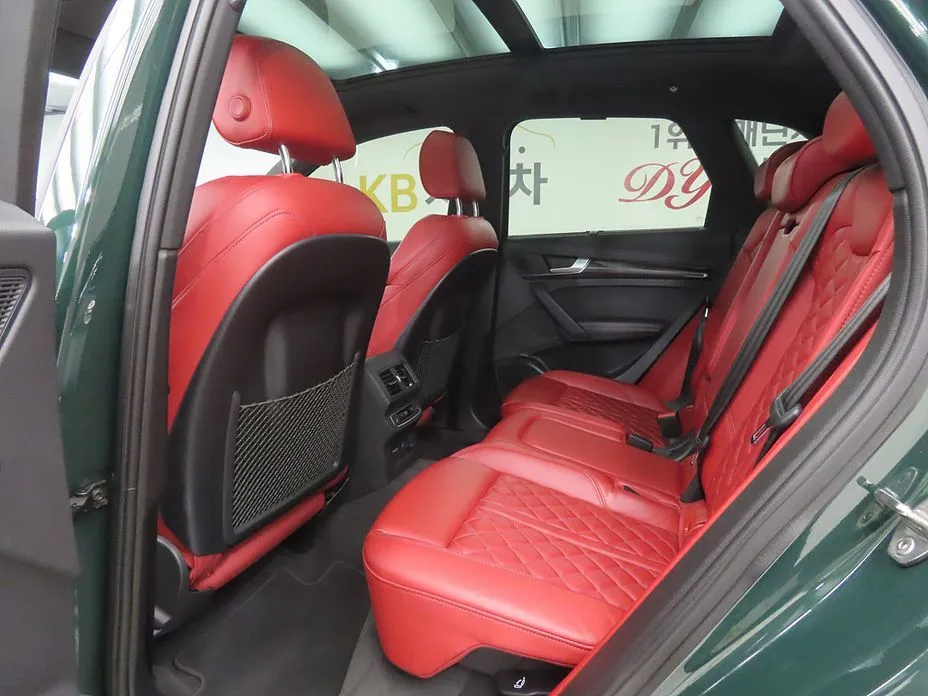 Audi SQ5 2023 из KR, фото 6