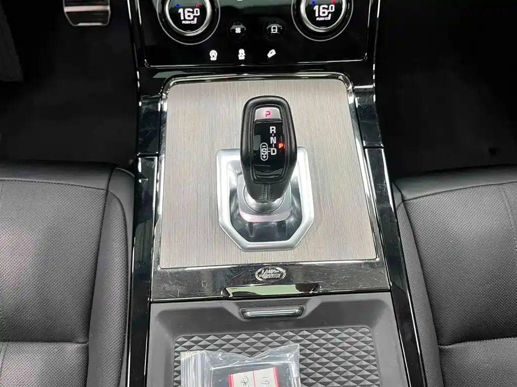 Land Rover Evoque — фото 7
