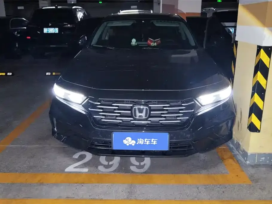 Honda Accord — фото 2