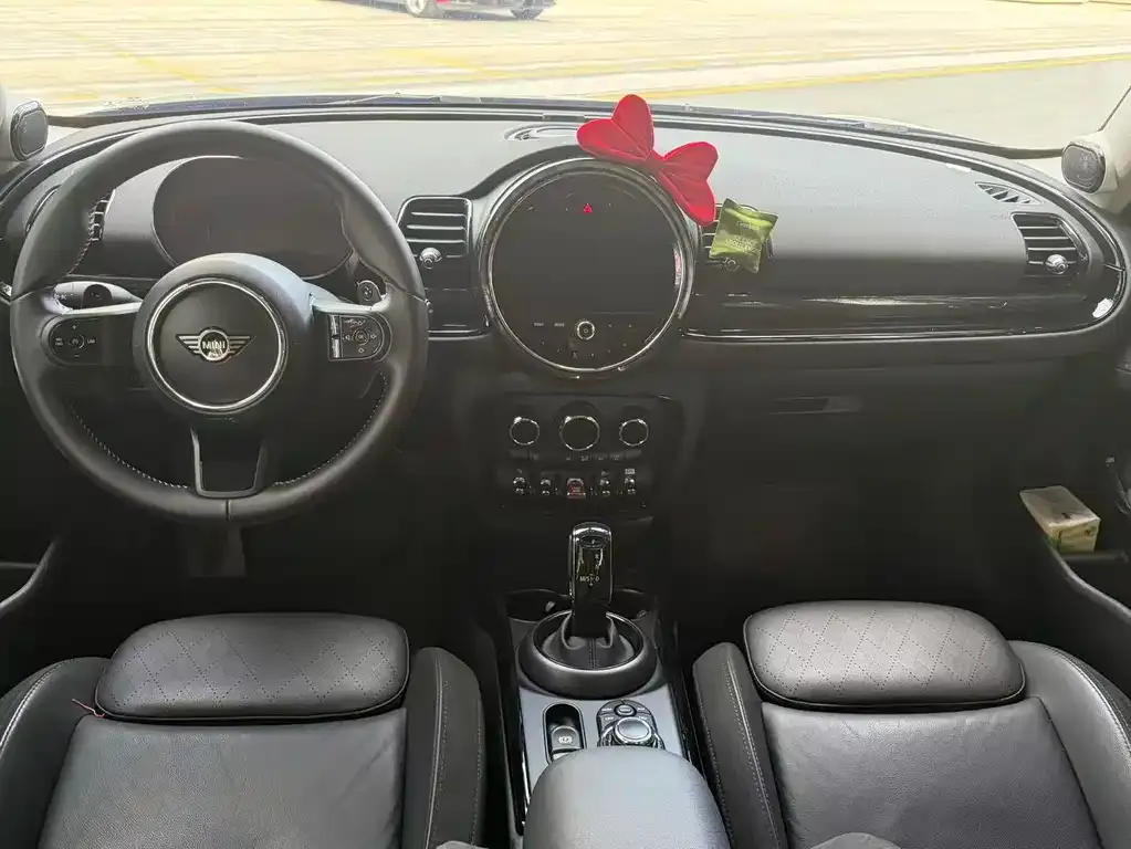 MINI Clubman — фото 7