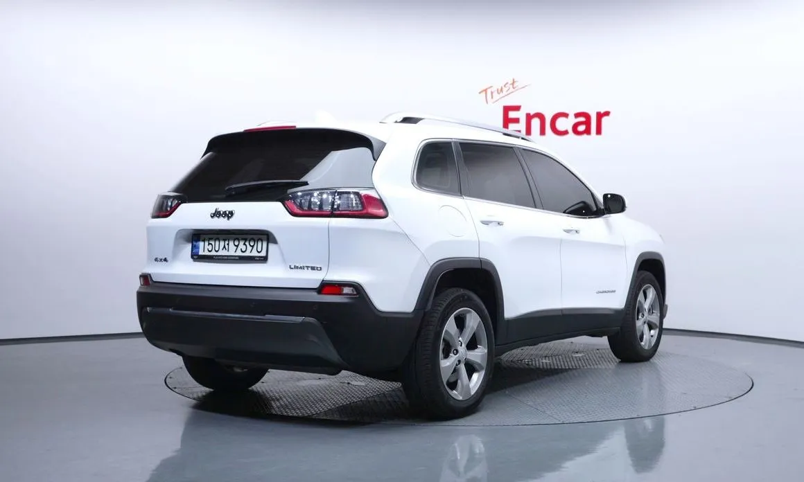 Jeep Cherokee 2021 из KR, фото 7