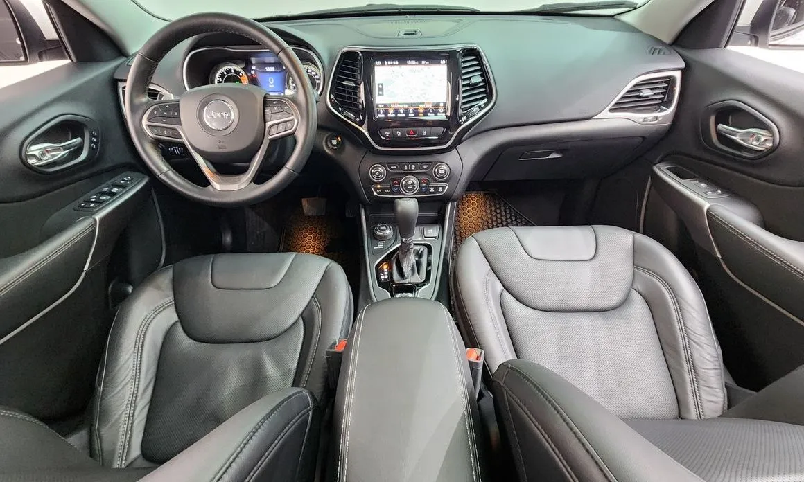 Jeep Cherokee 2021 из KR, фото 3