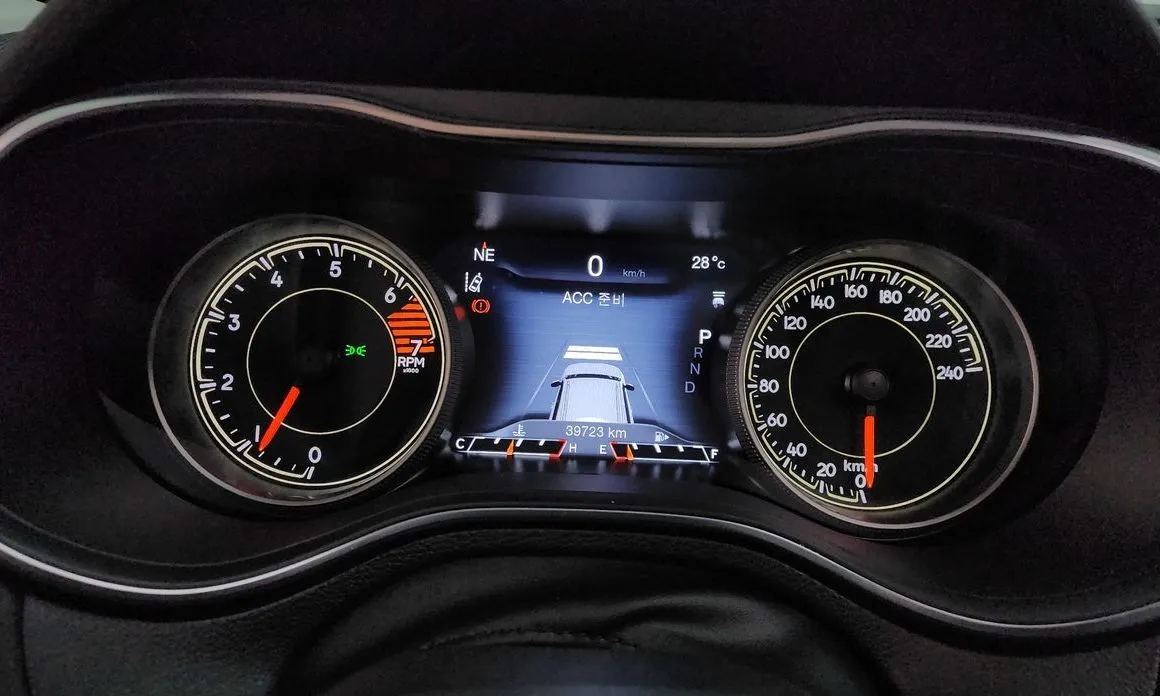 Jeep Cherokee 2021 из KR, фото 6
