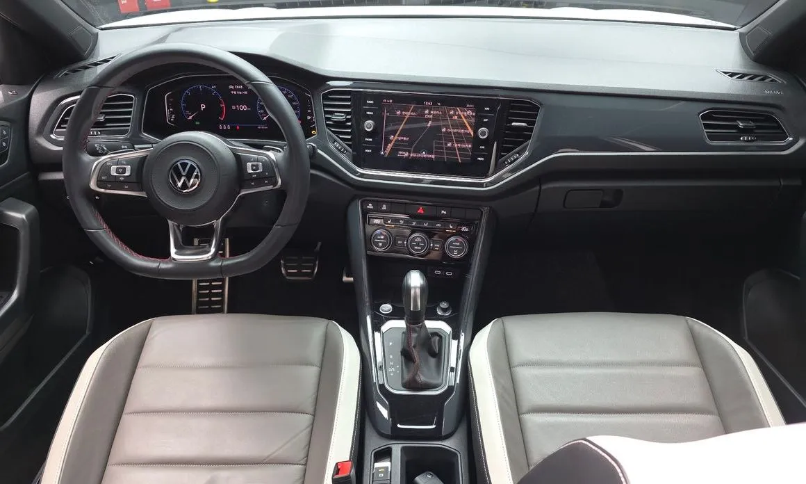 Volkswagen T-Roc 2021 из KR, фото 8