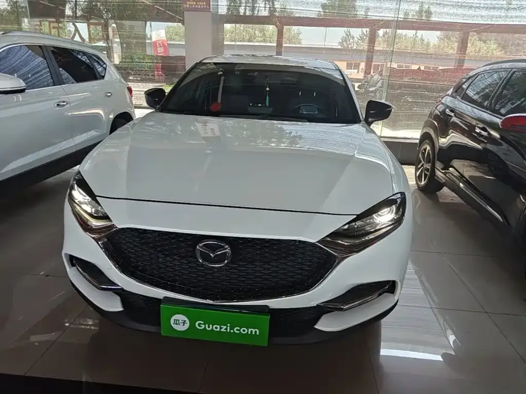 Mazda CX-4 2023 из CN, фото 10