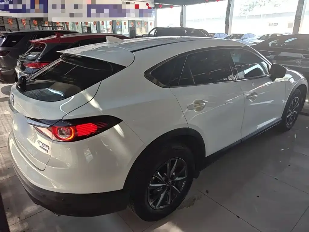 Mazda CX-4 2023 из CN, фото 8