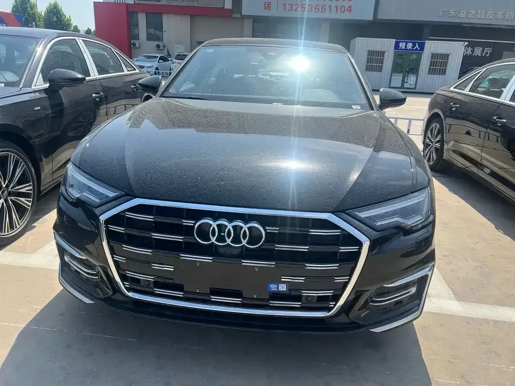 Audi A6L — фото 6