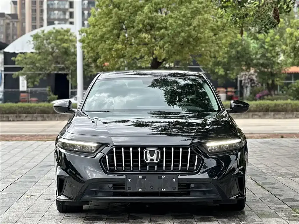 Honda Inspire 2024 из CN, фото 7