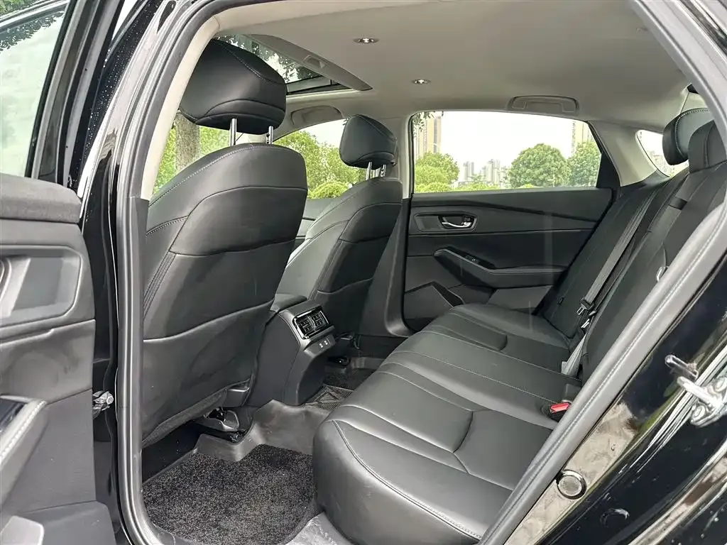 Honda Inspire 2024 из CN, фото 3