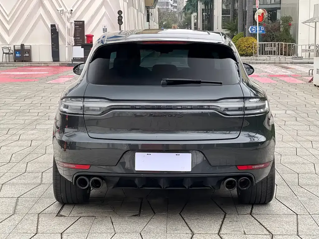 Porsche Macan — фото 7