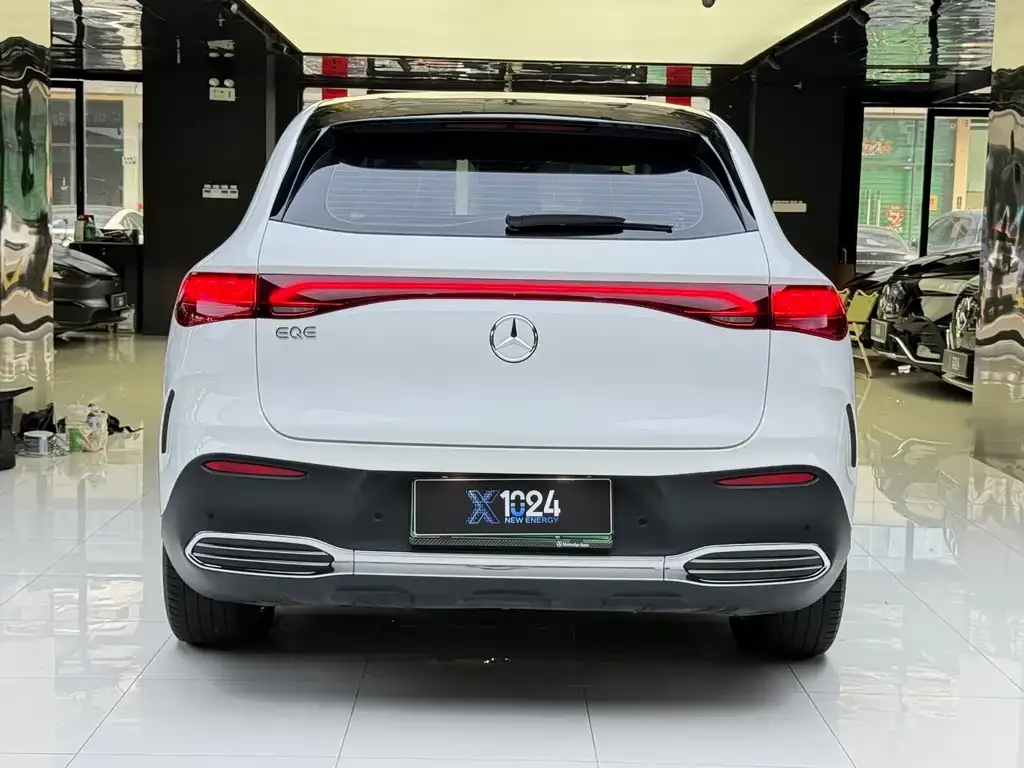Mercedes-Benz EQE SUV 2024 из CN, фото 5