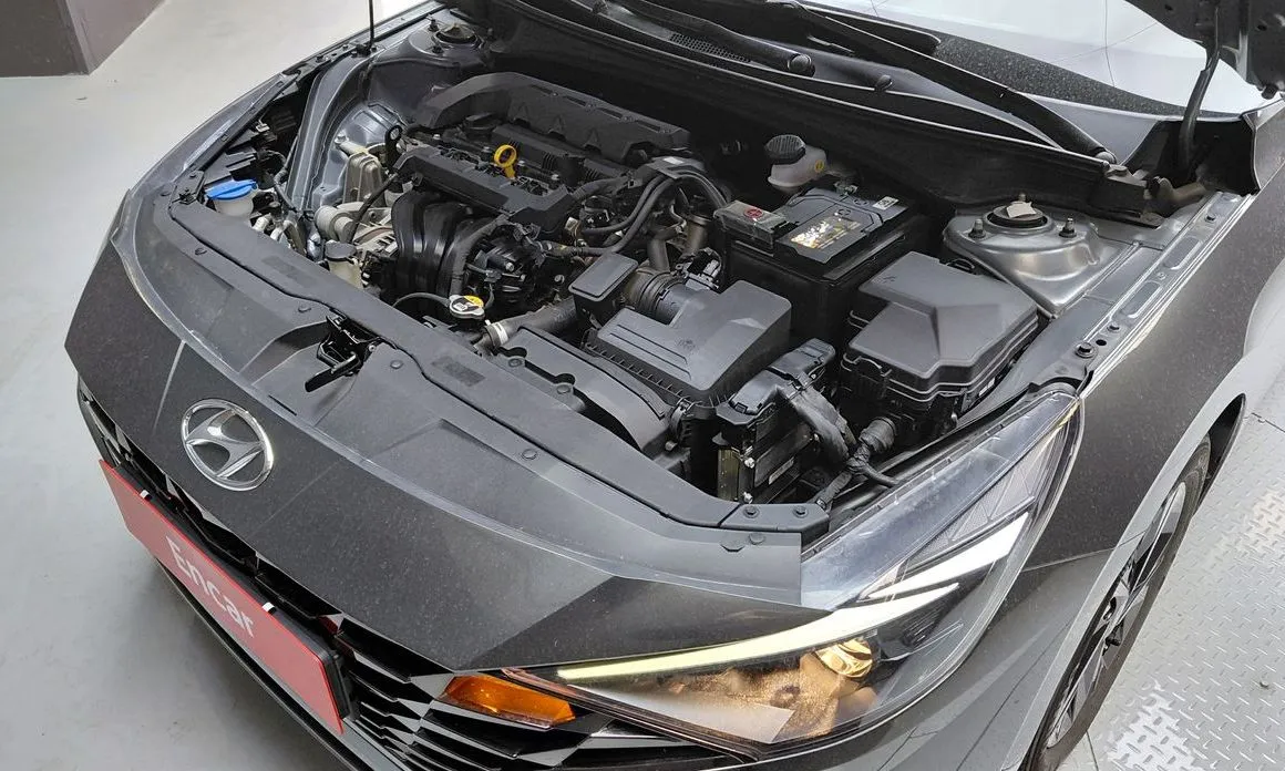 Hyundai AVANTE 2023 из KR, фото 10