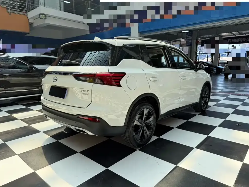 GAC Motor Trumpchi GS4 — фото 4