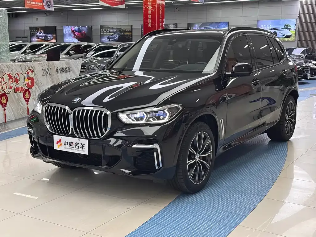 BMW X5 — фото 1