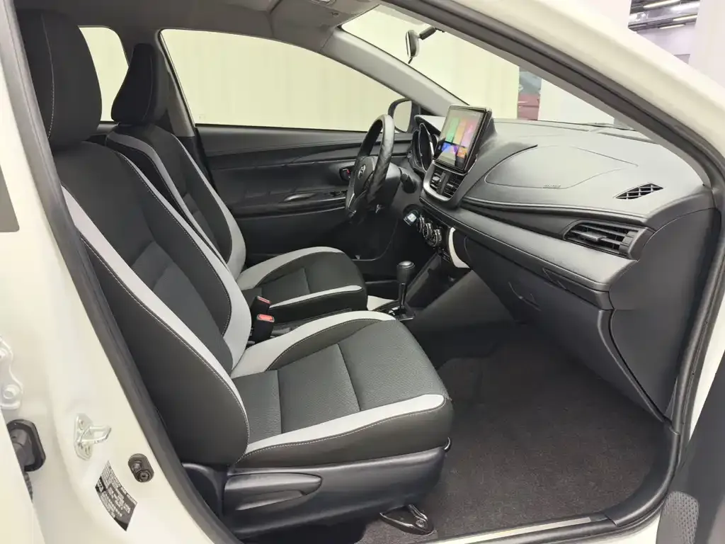 Toyota Yaris L 2021 из CN, фото 4