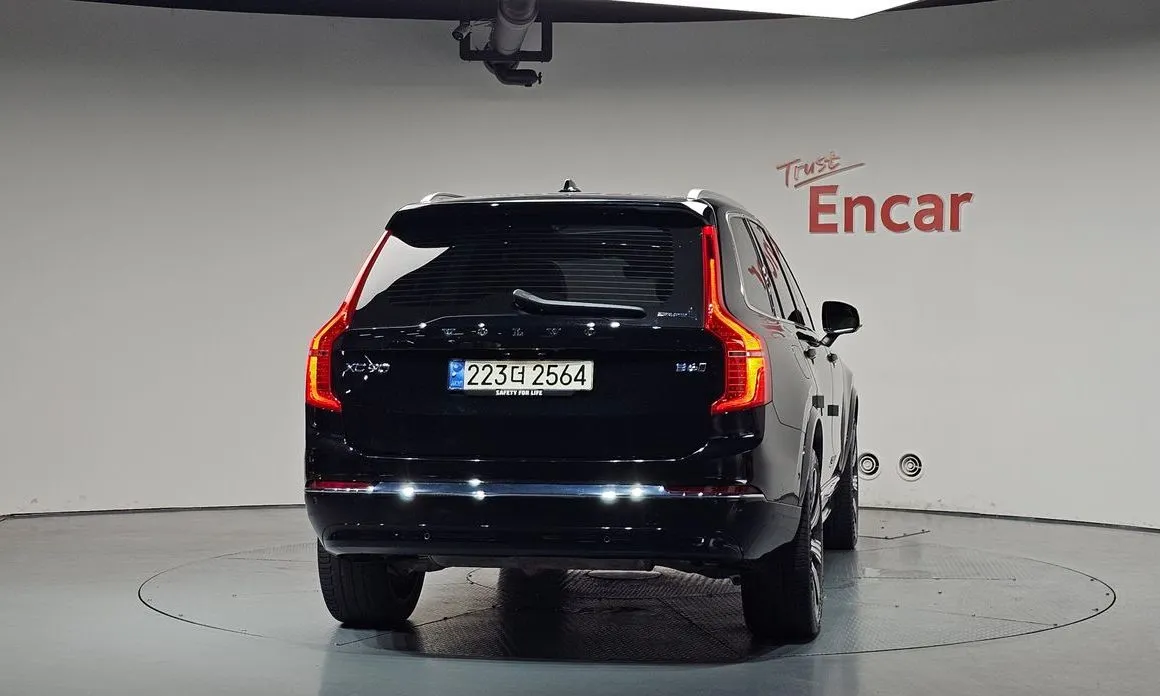Volvo XC90 — фото 2