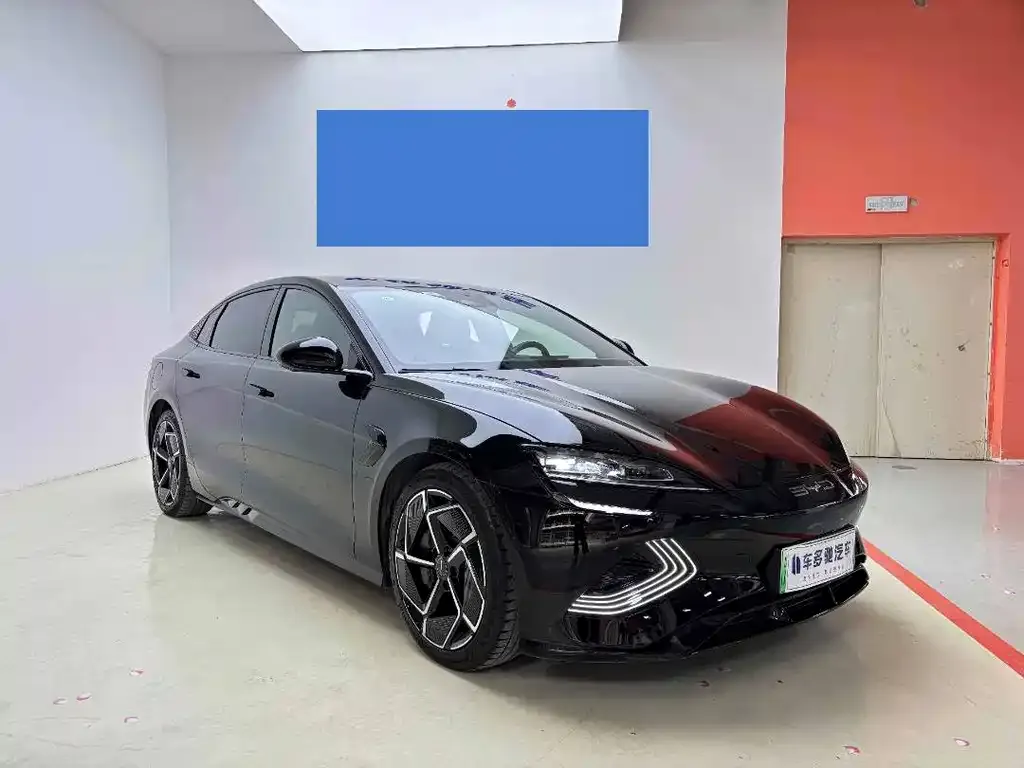 BYD Seal — фото 2