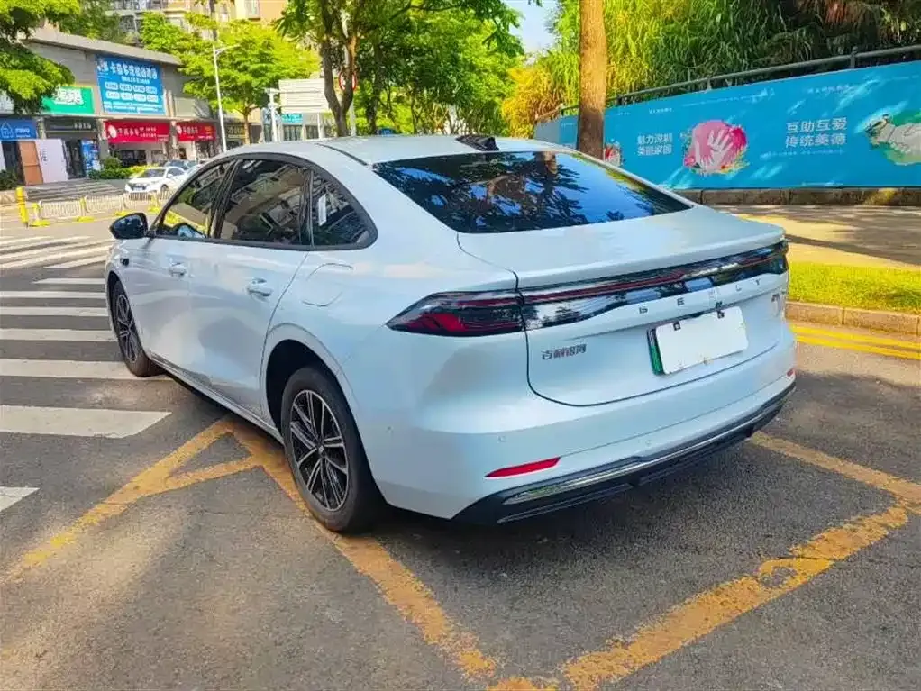 Geely 银河A7 EM 2025 из CN, фото 2