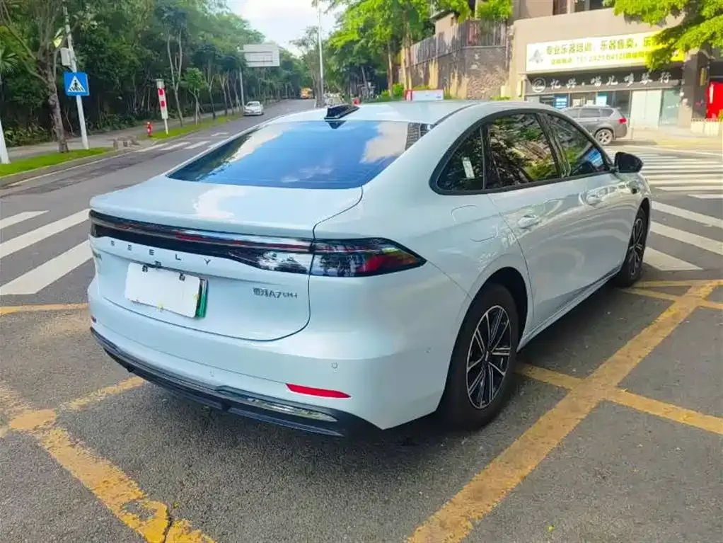 Geely 银河A7 EM 2025 из CN, фото 7