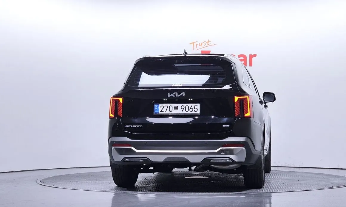 Kia Sorento — фото 4