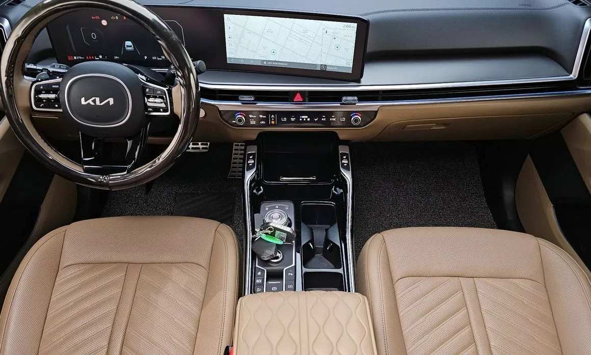 Kia Sorento — фото 9