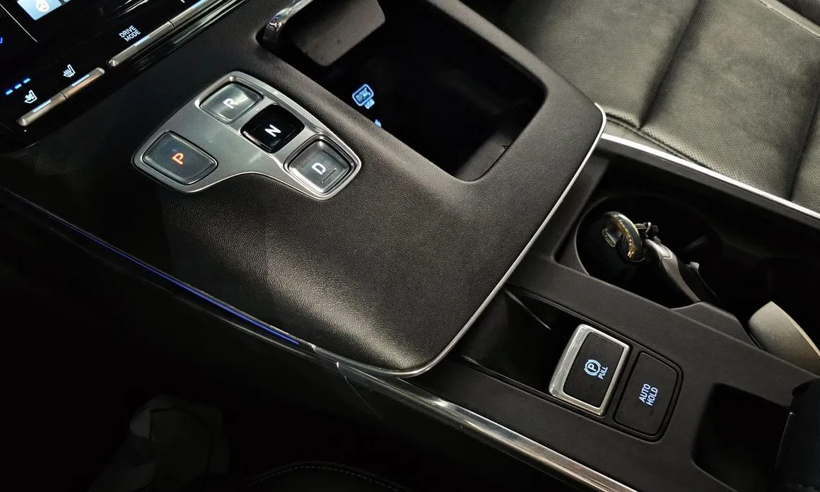 Hyundai Grandeur 2022 из KR, фото 8