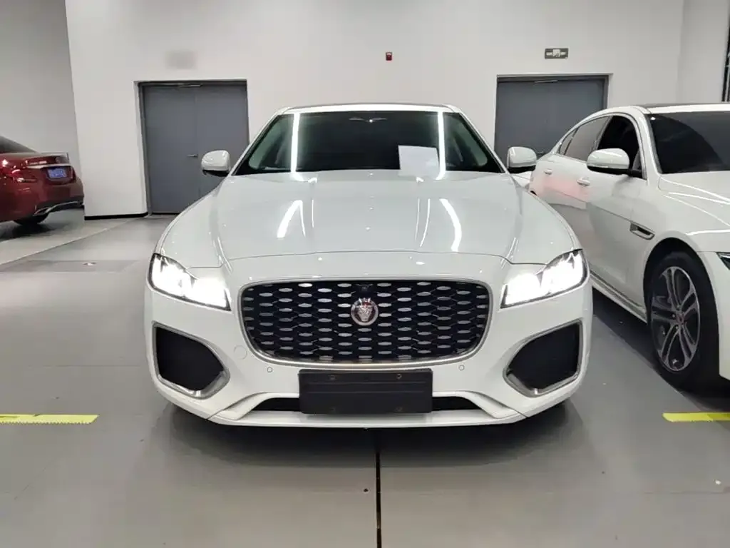 Jaguar XFL 2023 из CN, фото 6