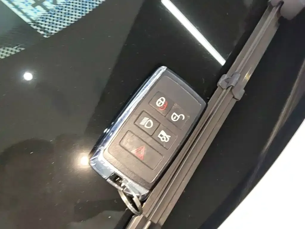 Jaguar XFL 2023 из CN, фото 2