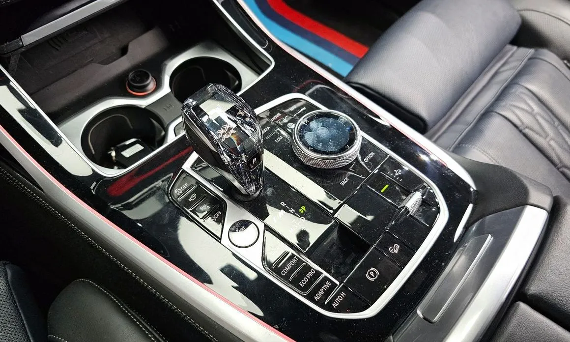 BMW X7 2021 из KR, фото 8