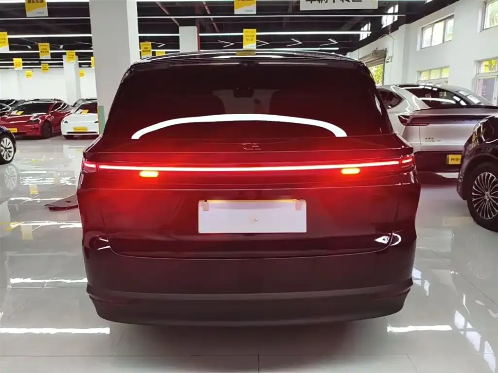 Li Auto i8 2025 из CN, фото 8
