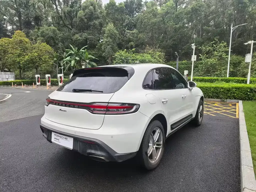 Porsche Macan — фото 10