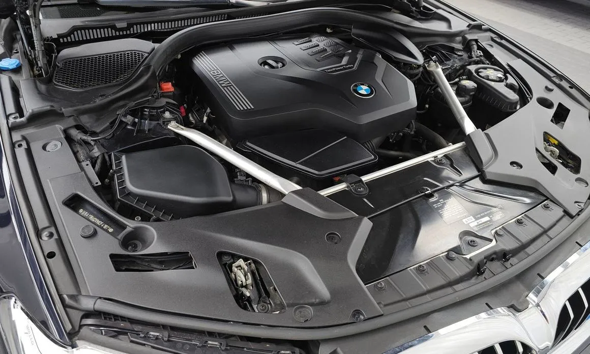 BMW 5-Series 2021 из KR, фото 10